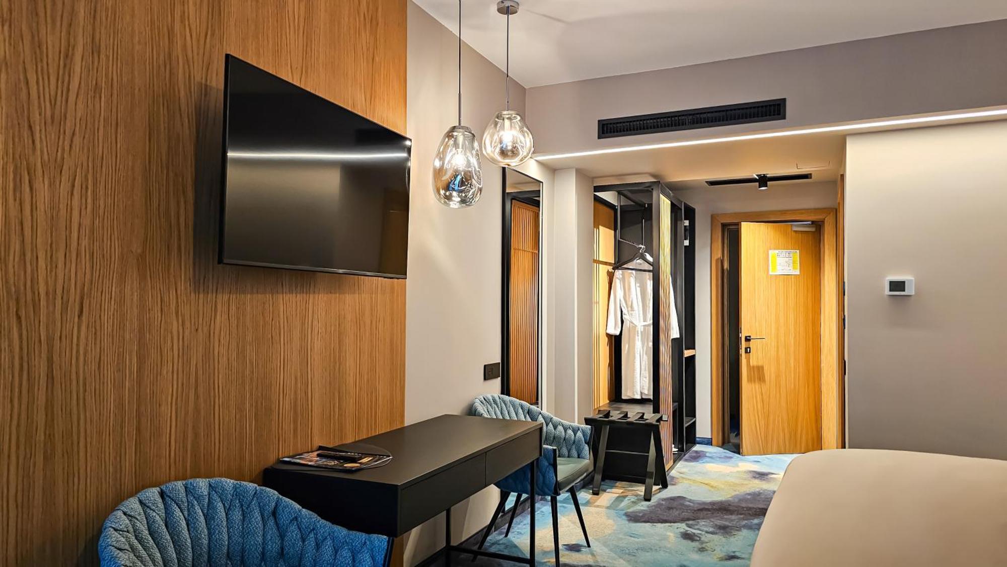 Hotel Bucura Călimăneşti Exterior foto